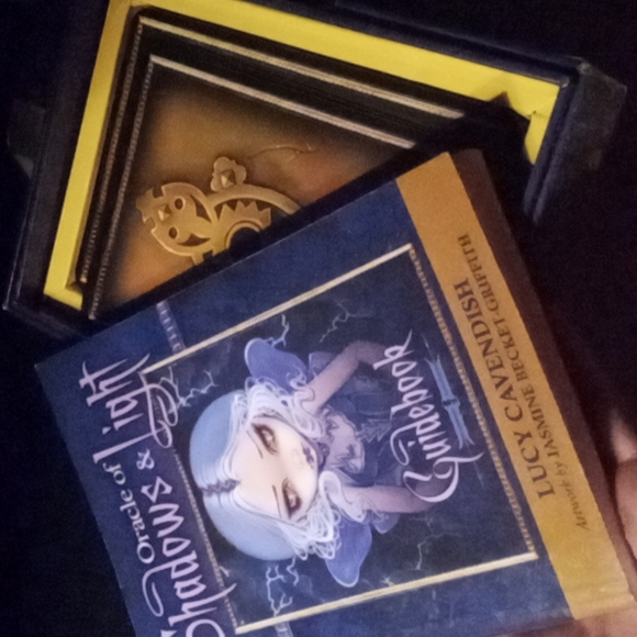 Oracle of Shadow and Light Deck - Picture 4 of 5